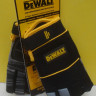 Рукавички DeWALT DPG215L. Універсальні закриті